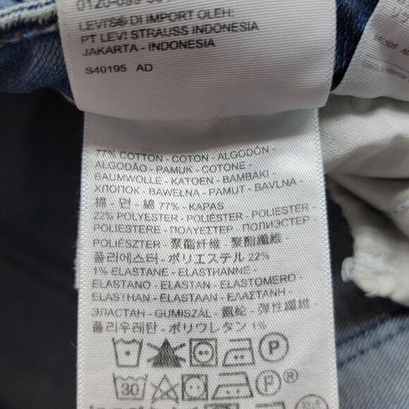 Levi's Women's Boyfriend Straight Jeans Size 27 Medium Wash Blue Denim 29x26 - Picture 5 of 13